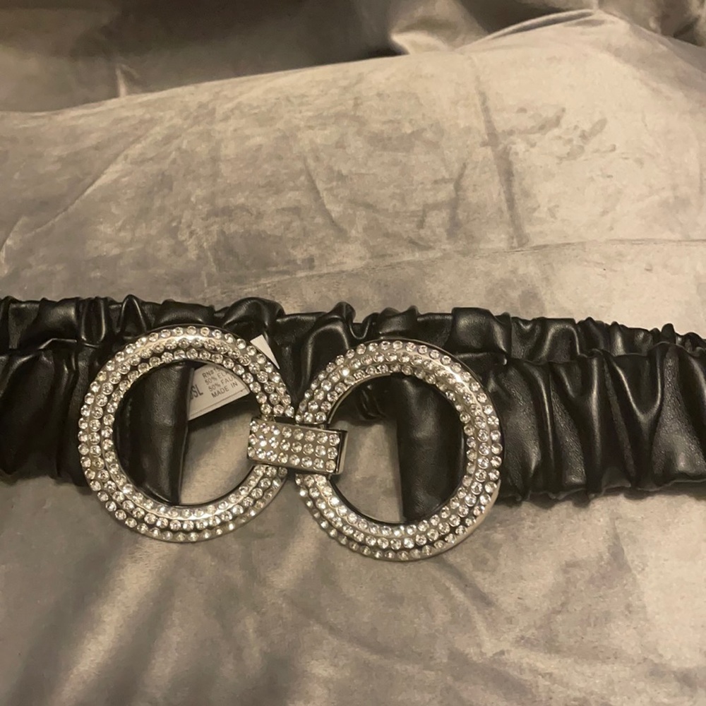 Leather belt